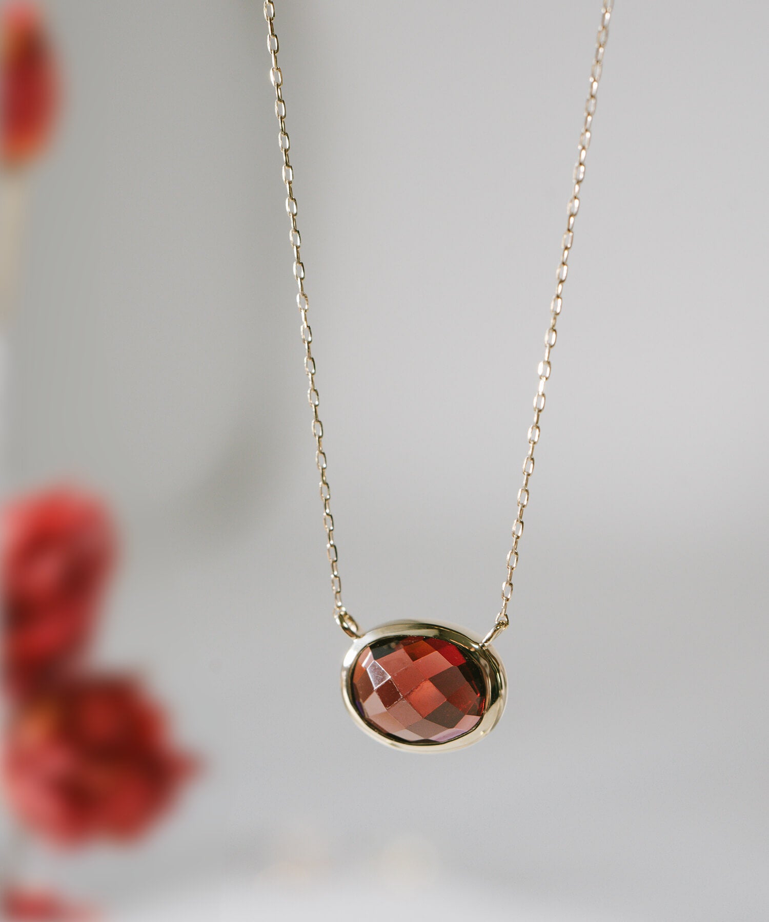 Checker Board Cut Gemstone Necklace | GLOA-ETT