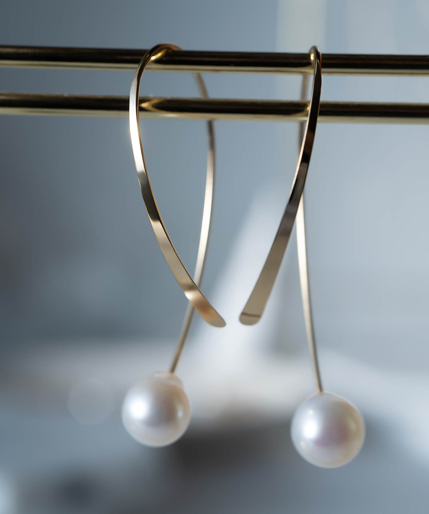 18K Gold Almond Hoop Earrings | GOUCCIA