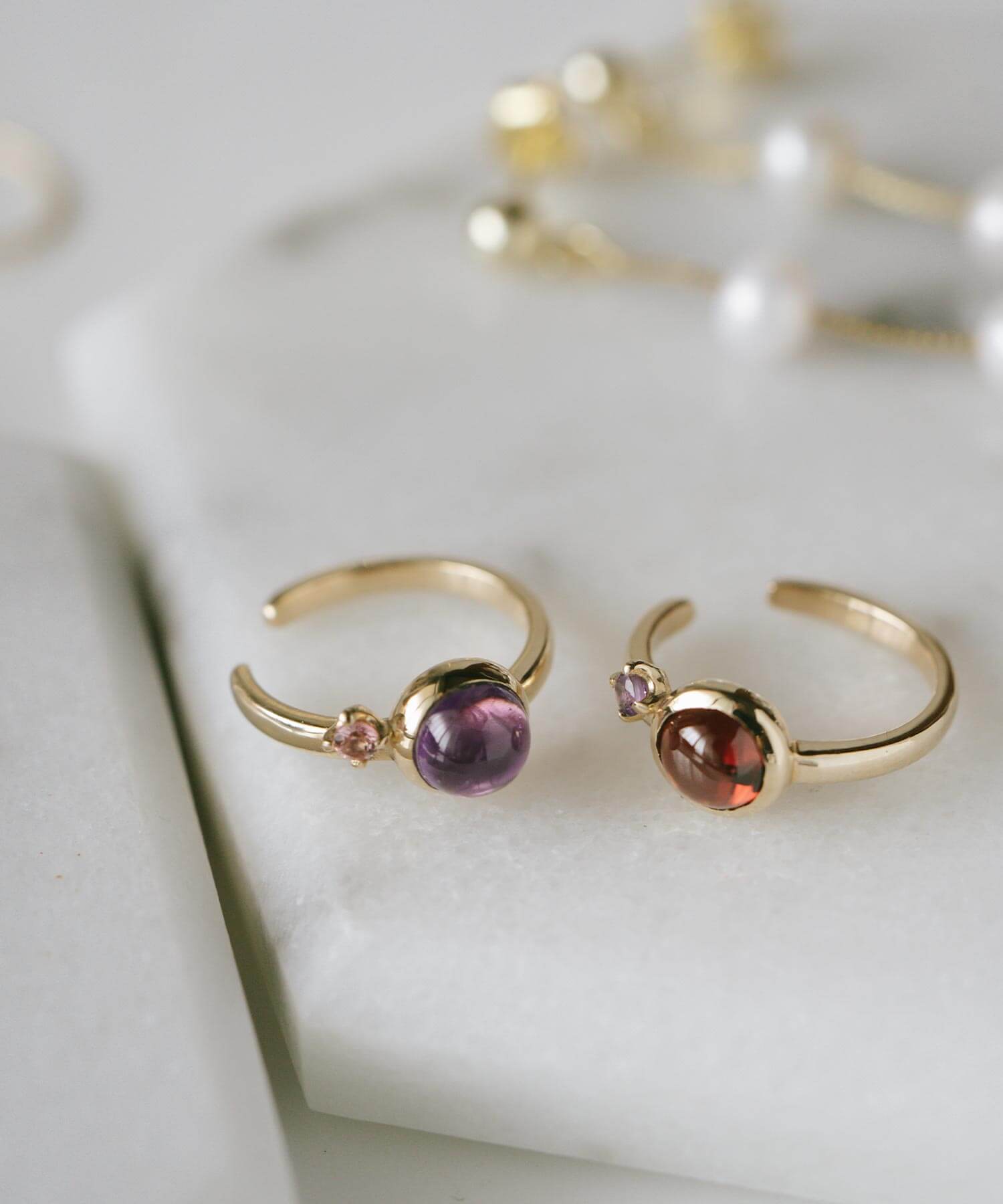 10K Gold Bicolor Gemstone Earcuff | LACHTARA-ETT EARCUFF