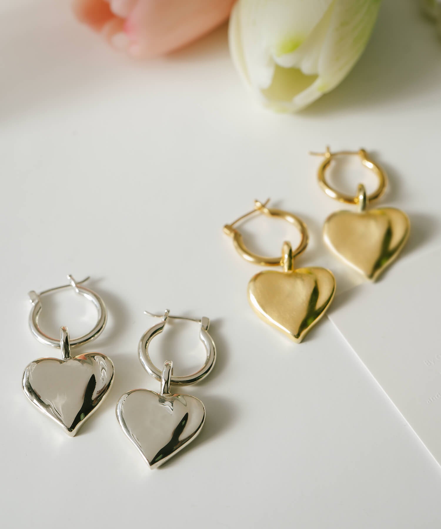 Plump Heart Hoop Earrings | MELLOW HEART