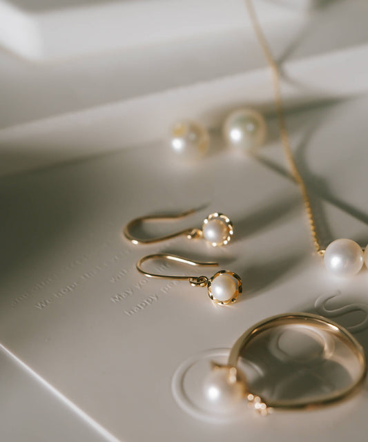 Twist Gold Pearl Earrings | PERLE-BB-PE