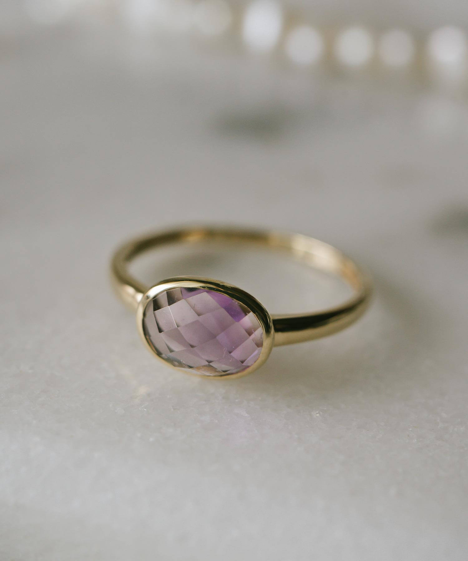 10K Gold Amethyst Obal Ring | GLOA-TVA