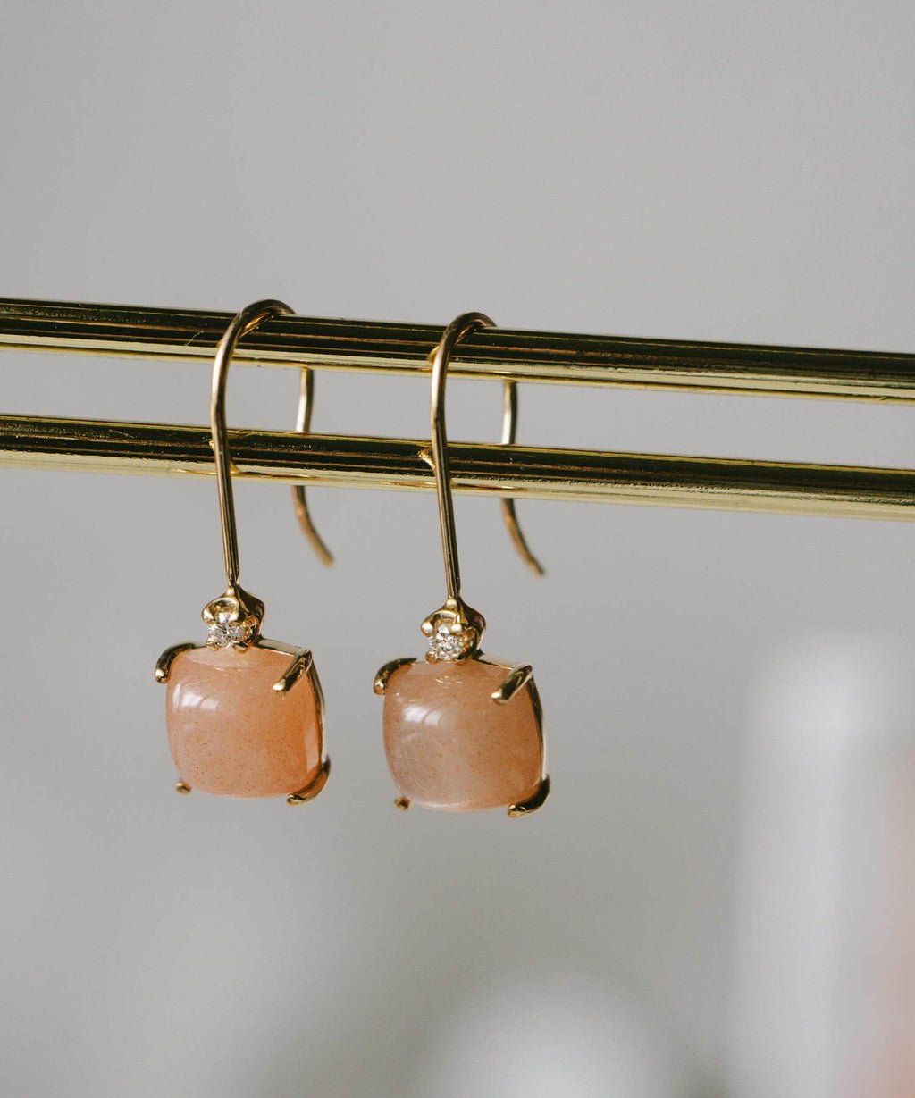 10K Gold Square Gemstone Earrings | LACHTARA-TVA
