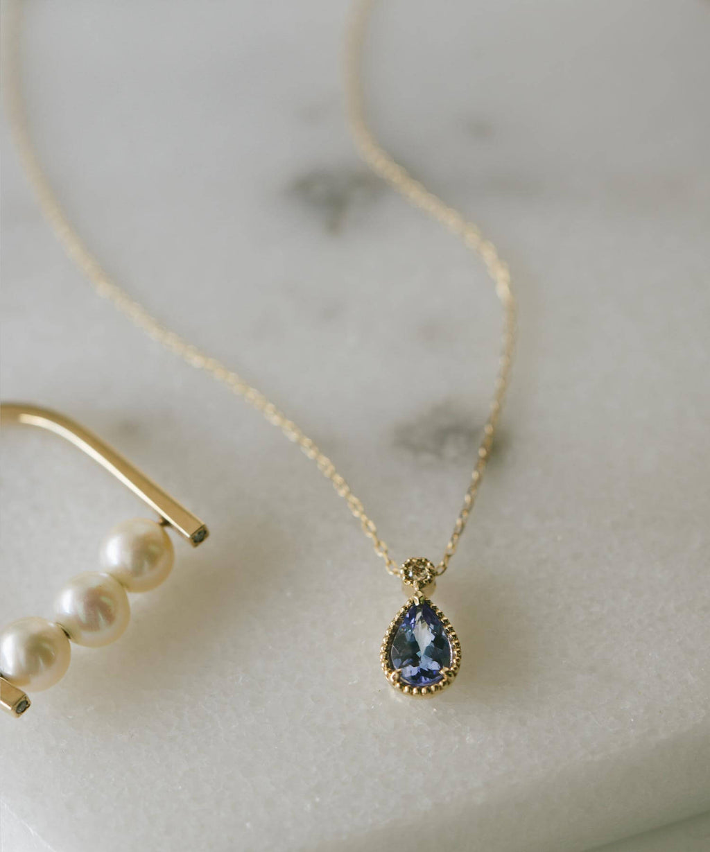 10K Gold Drop Gemstone Necklace | GLOA-SOLZE