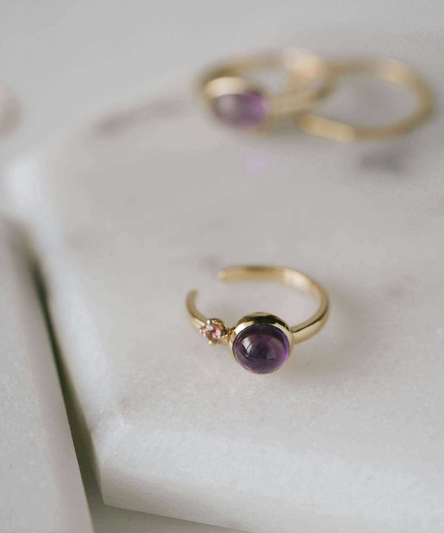 10K Gold Bicolor Gemstone Earcuff | LACHTARA-ETT EARCUFF