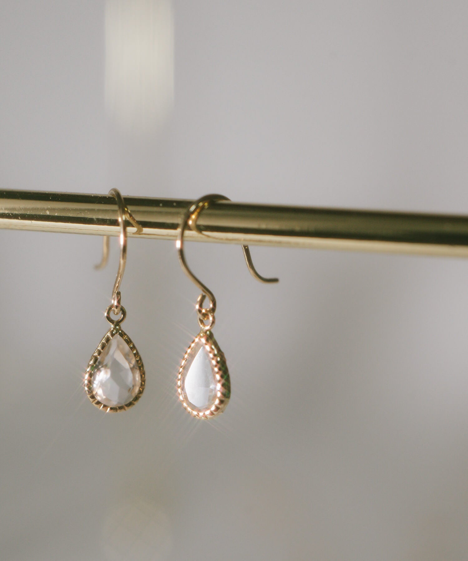 10K Gold Gemstone Tear Drop Earring | TERRA-SOLZE