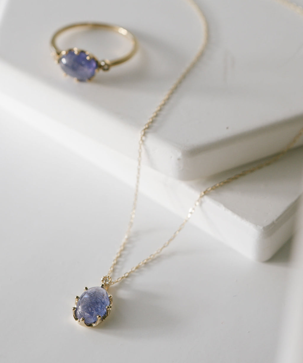 Oval Cabochon Necklace | ELIA-ETT