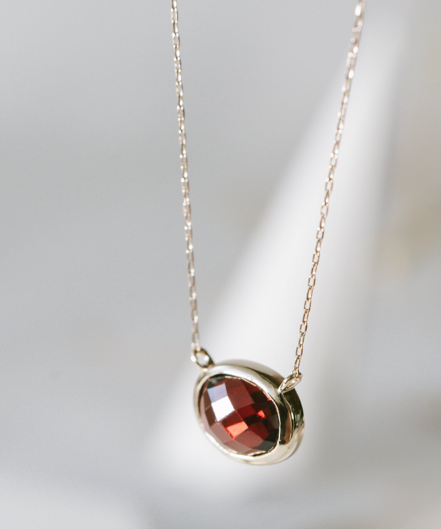 Checker Board Cut Gemstone Necklace | GLOA-ETT