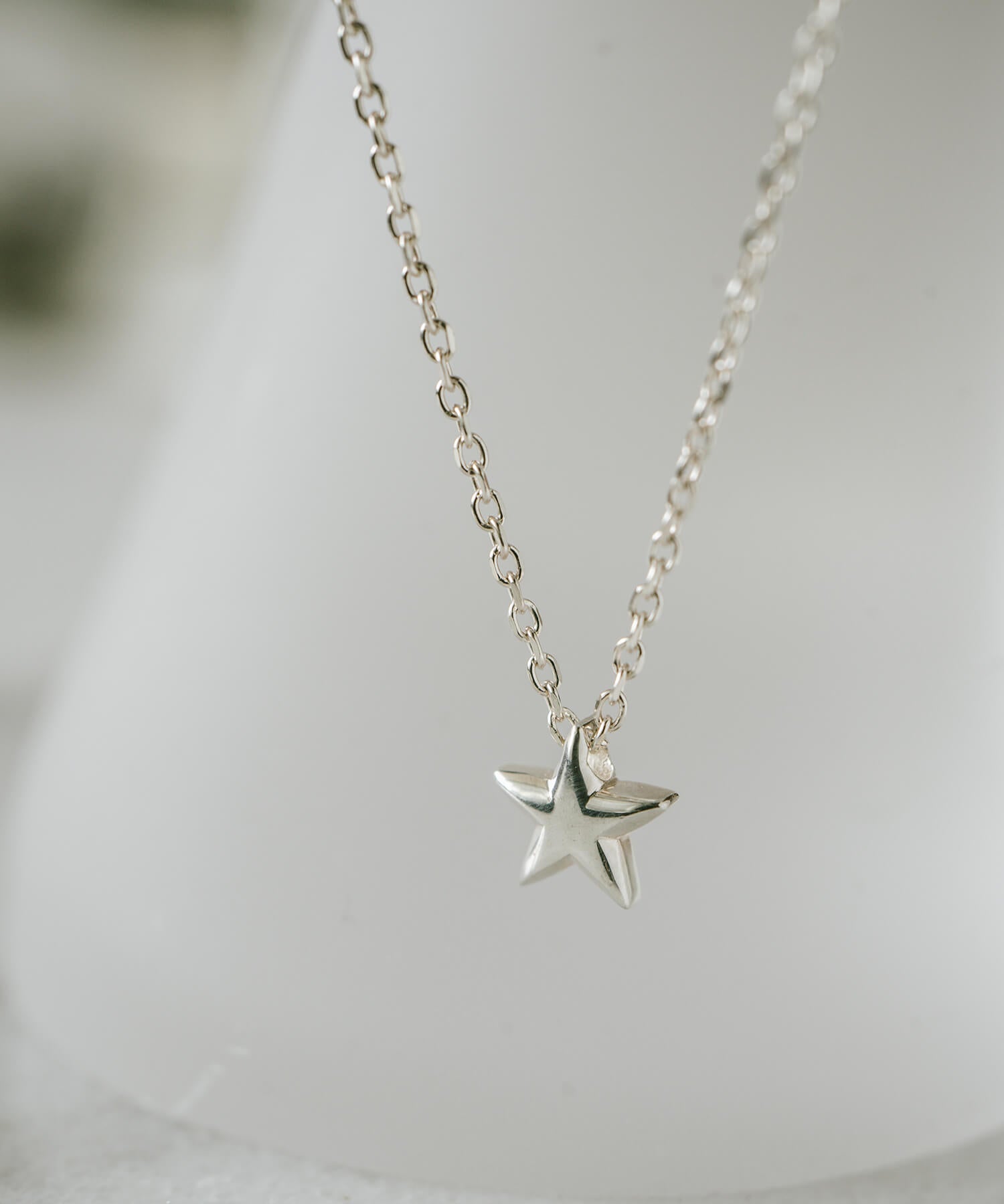 18K Gold Plated Sterling Silver Tiny Star Necklace | ZIRKA