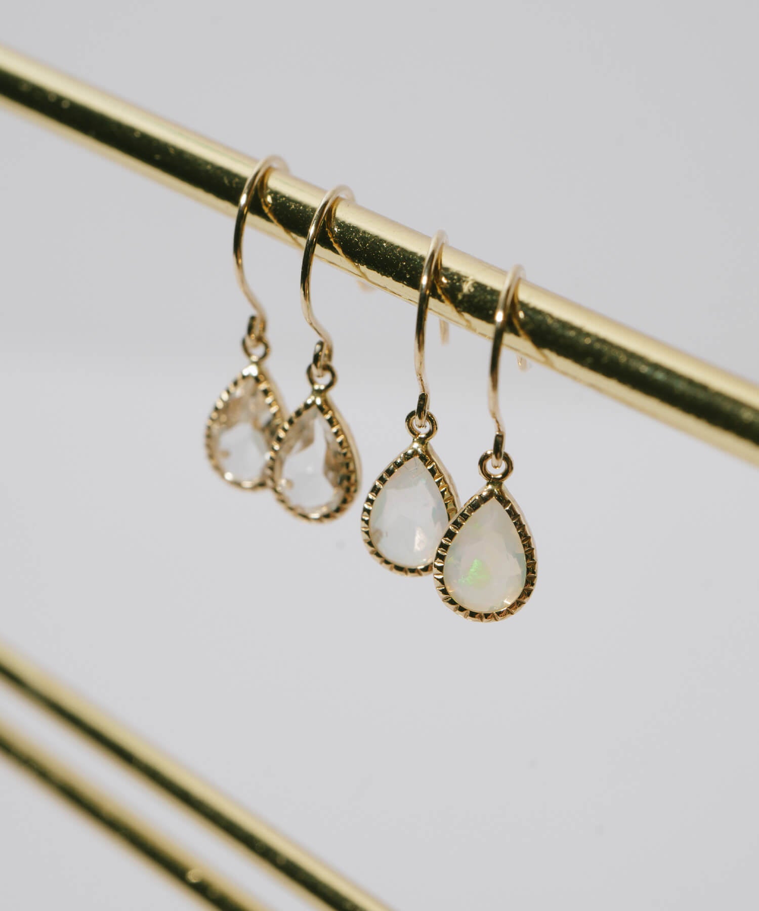 10K Gold Gemstone Tear Drop Earring | TERRA-SOLZE