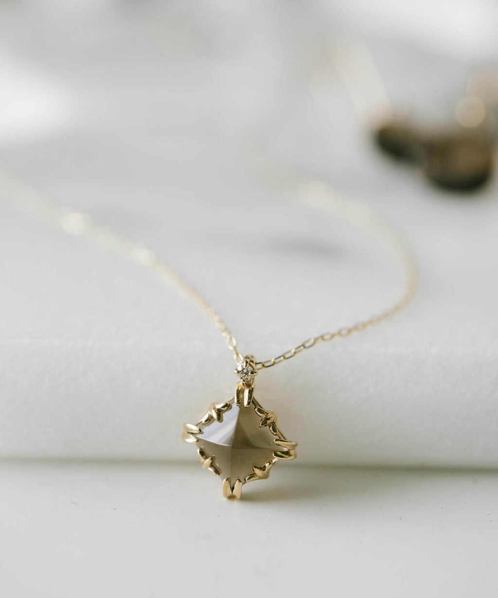 10K Gold Rhombus Smoky Quartz Necklace | TETRA-ATTA