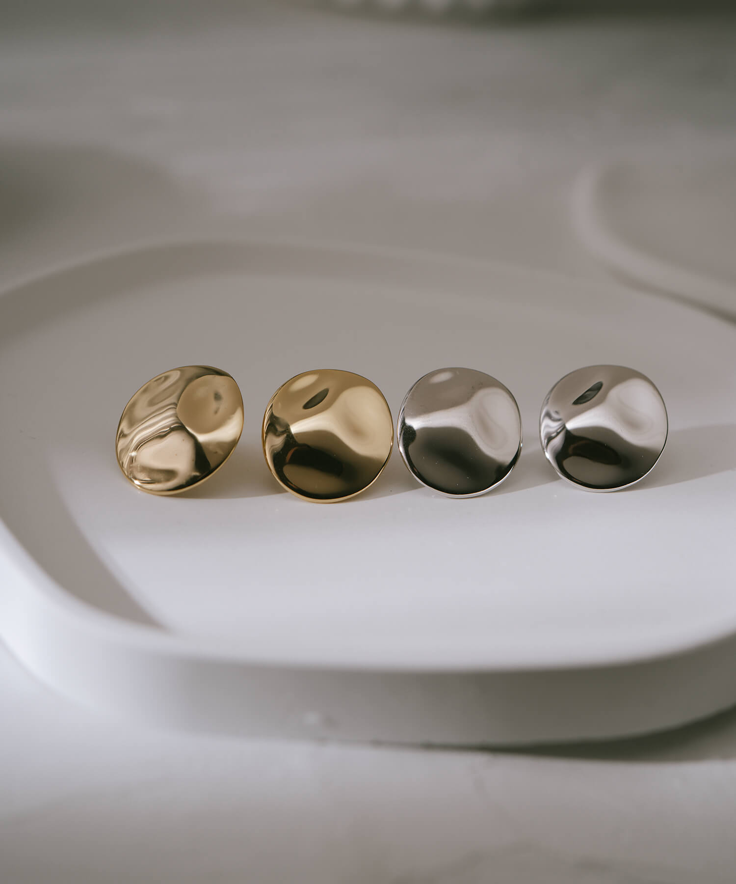 18K Gold Plated Sterling Silver Pool Disk Earrings | IVERQUA