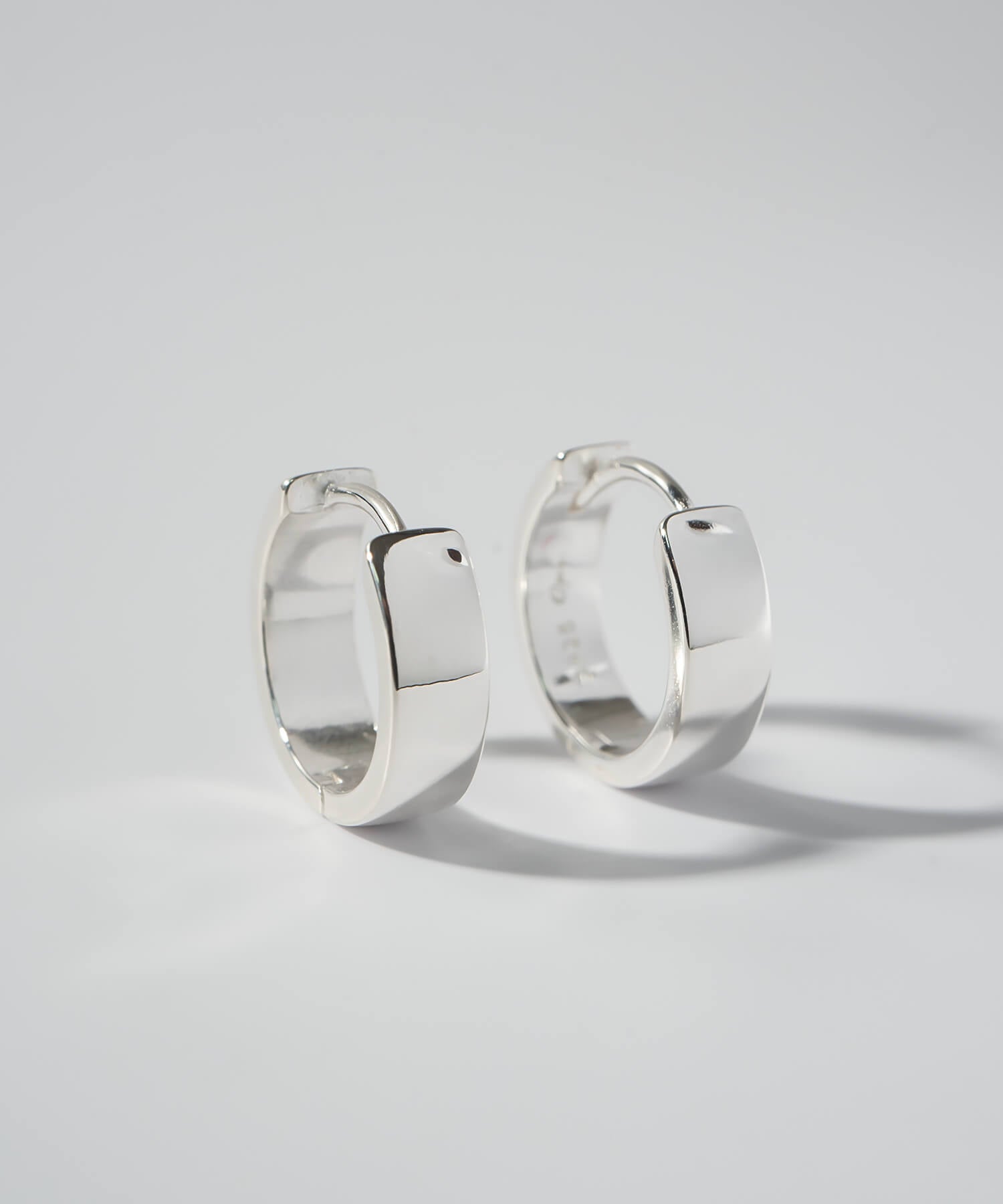 Classic Tiny Hoop Earrings | KYKLOS-FLAT HOOP
