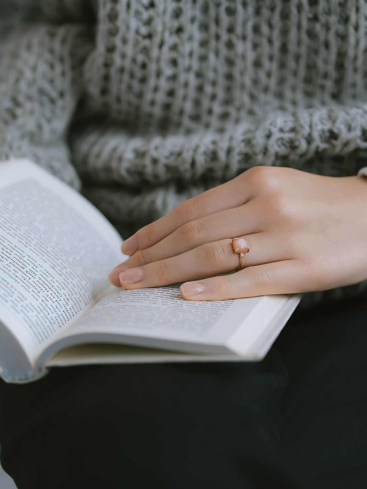 K10 Square Gemstone Ring | LACHTARA-TVA-RING