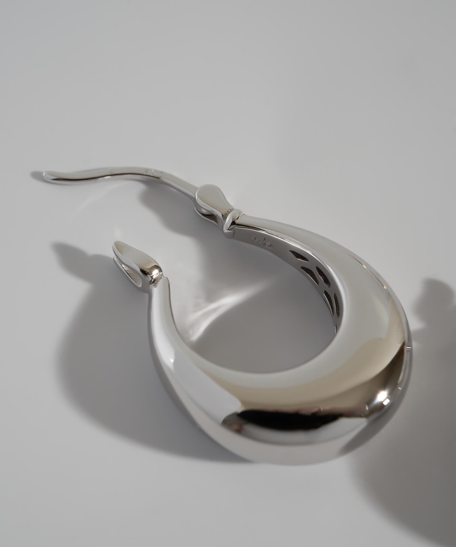18K Gold Plated Sterling Silver Dewcurve Earrings | LADEW-MIEL