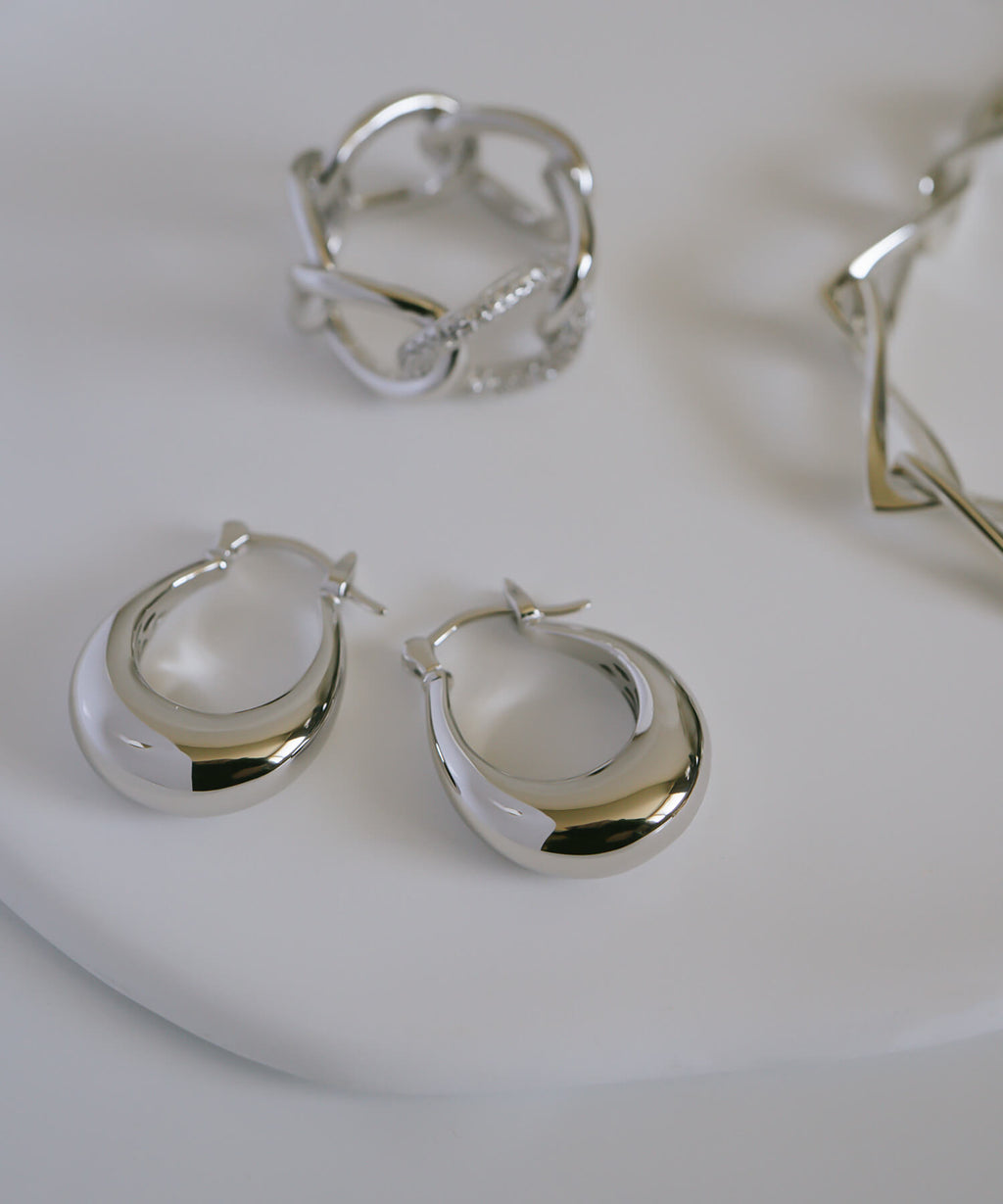 18K Gold Plated Sterling Silver Dewcurve Earrings | LADEW-MIEL