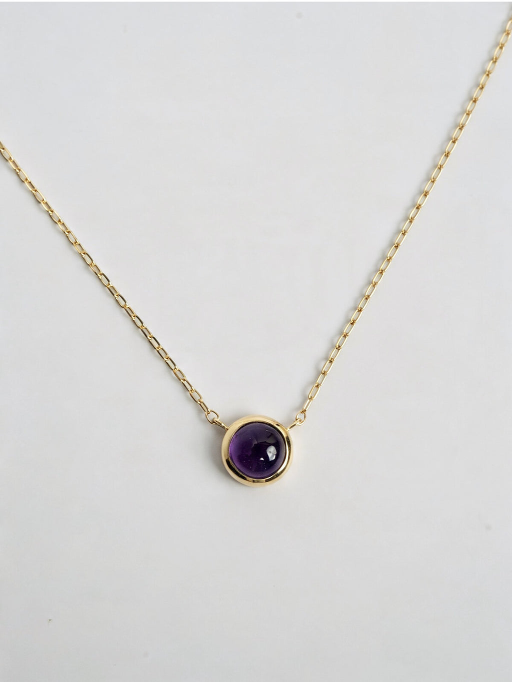 Amethyst 10K gold cabochon necklace