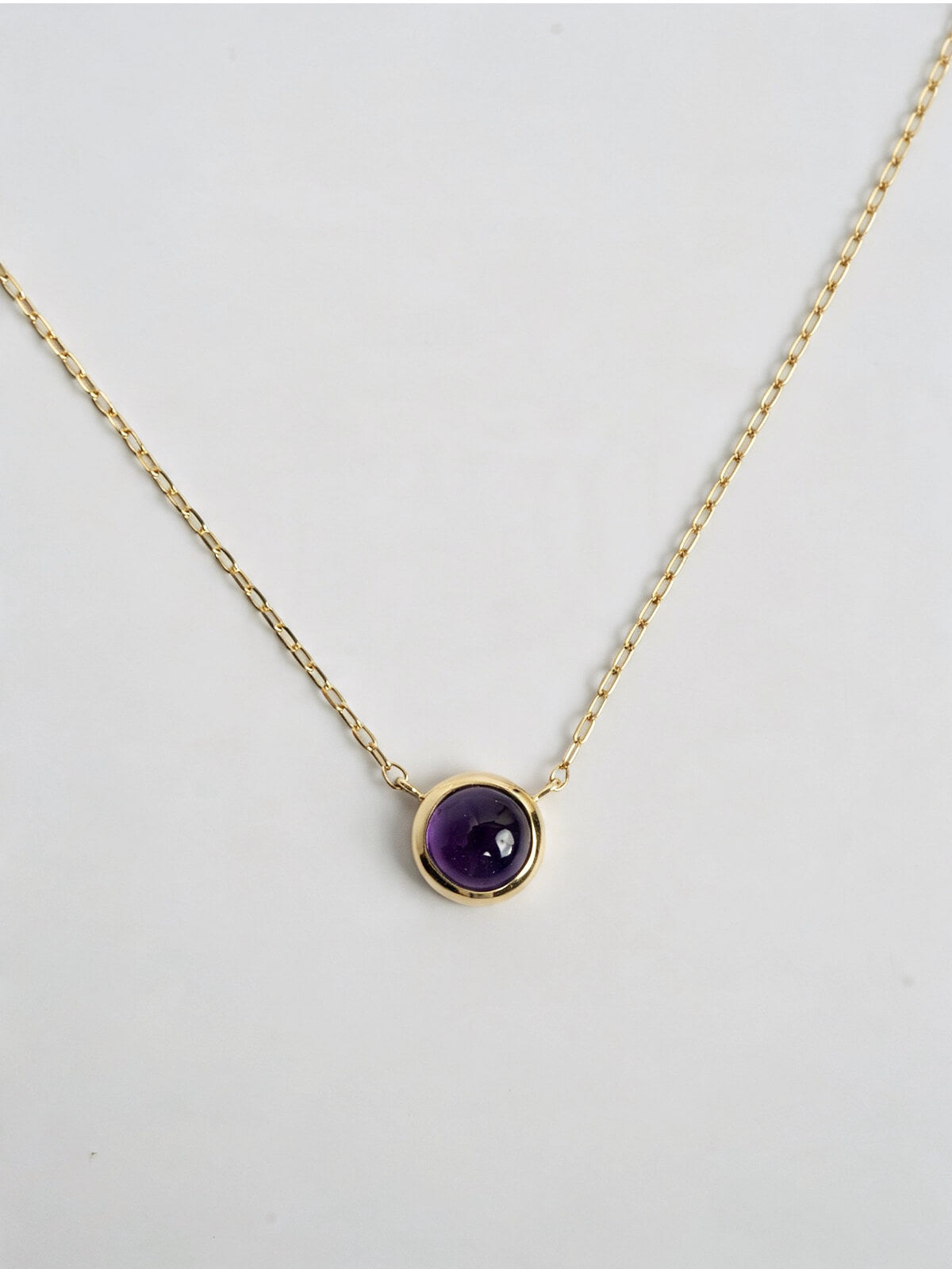Amethyst 10K gold cabochon necklace