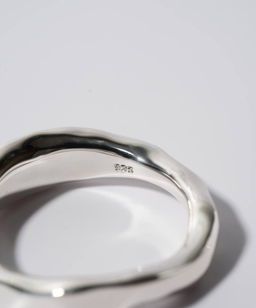 Inside of the ripple wave ring showing the 925 hallmark