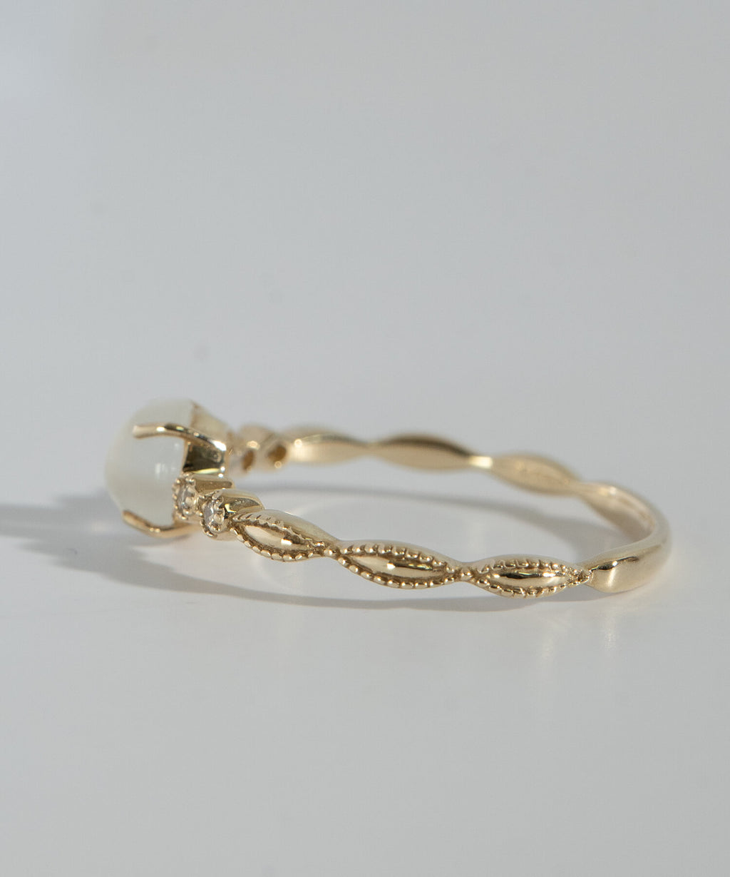 K10 LUCENT CABOCHON RING | MARTIA RING