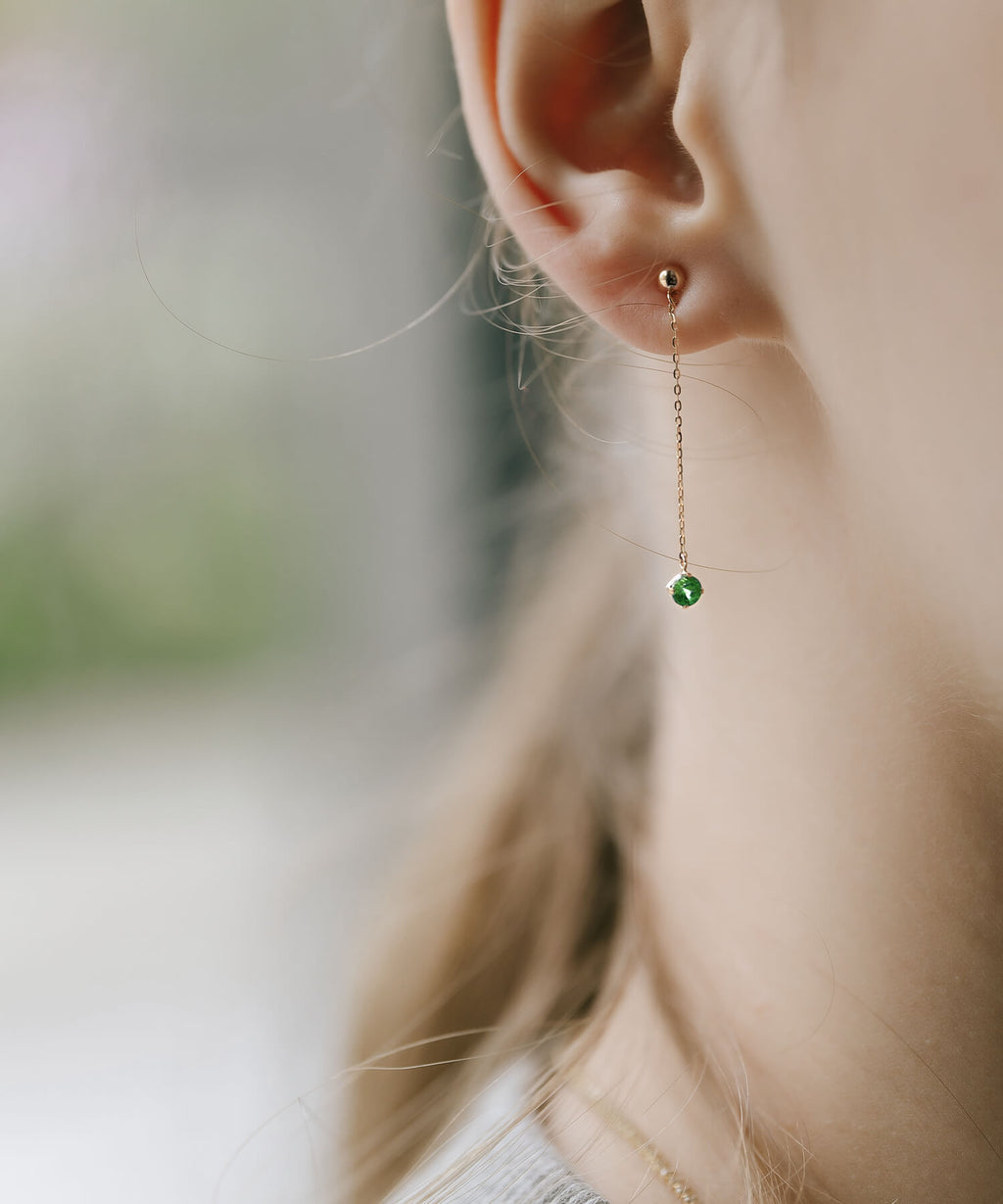 10K Gold Green Radiance Emerald Chain Earrings | MEGREZ