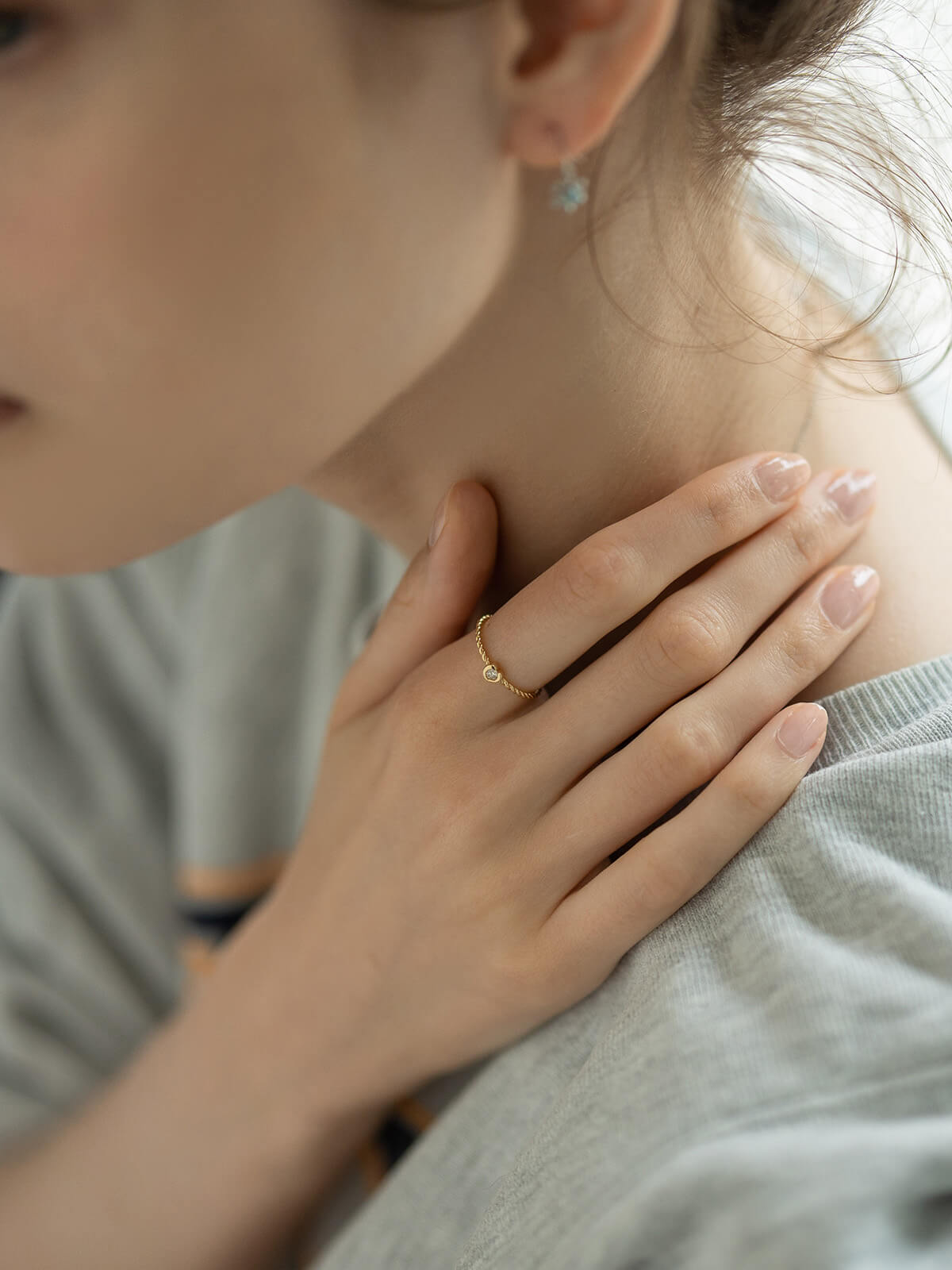 K18 CALYX DIAMOND RING | MEON RING