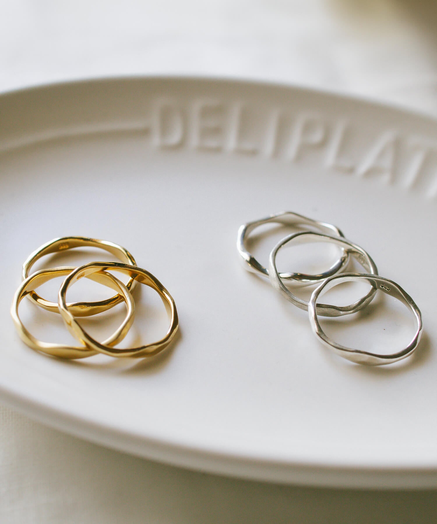 18K Gold Plated Sterling Silver 3 Layerd Wavy Ring | MERV