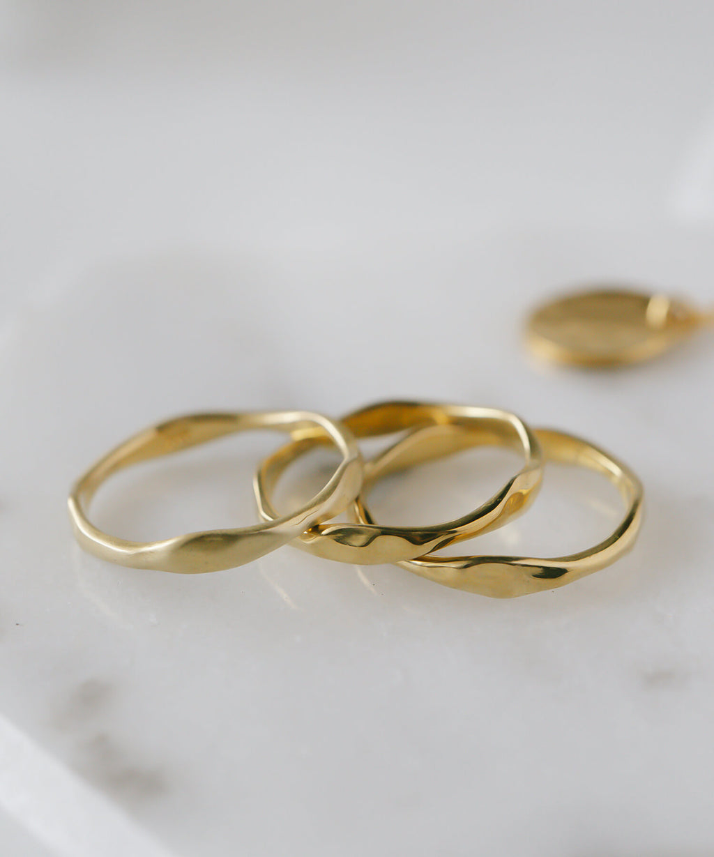 18K Gold Plated Sterling Silver 3 Layerd Wavy Ring | MERV