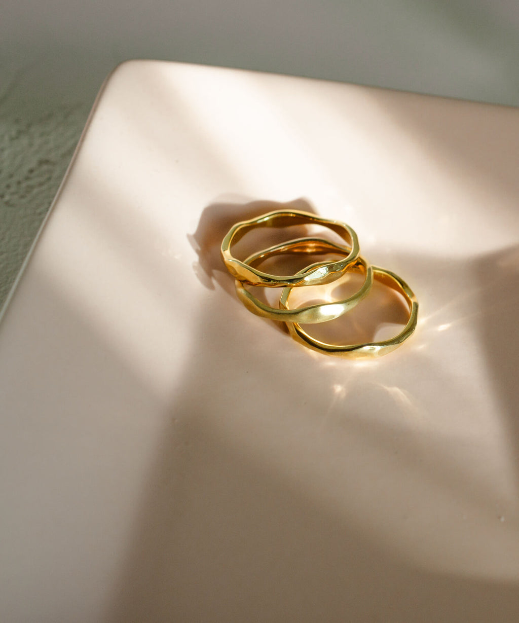 18K Gold Plated Sterling Silver 3 Layerd Wavy Ring | MERV