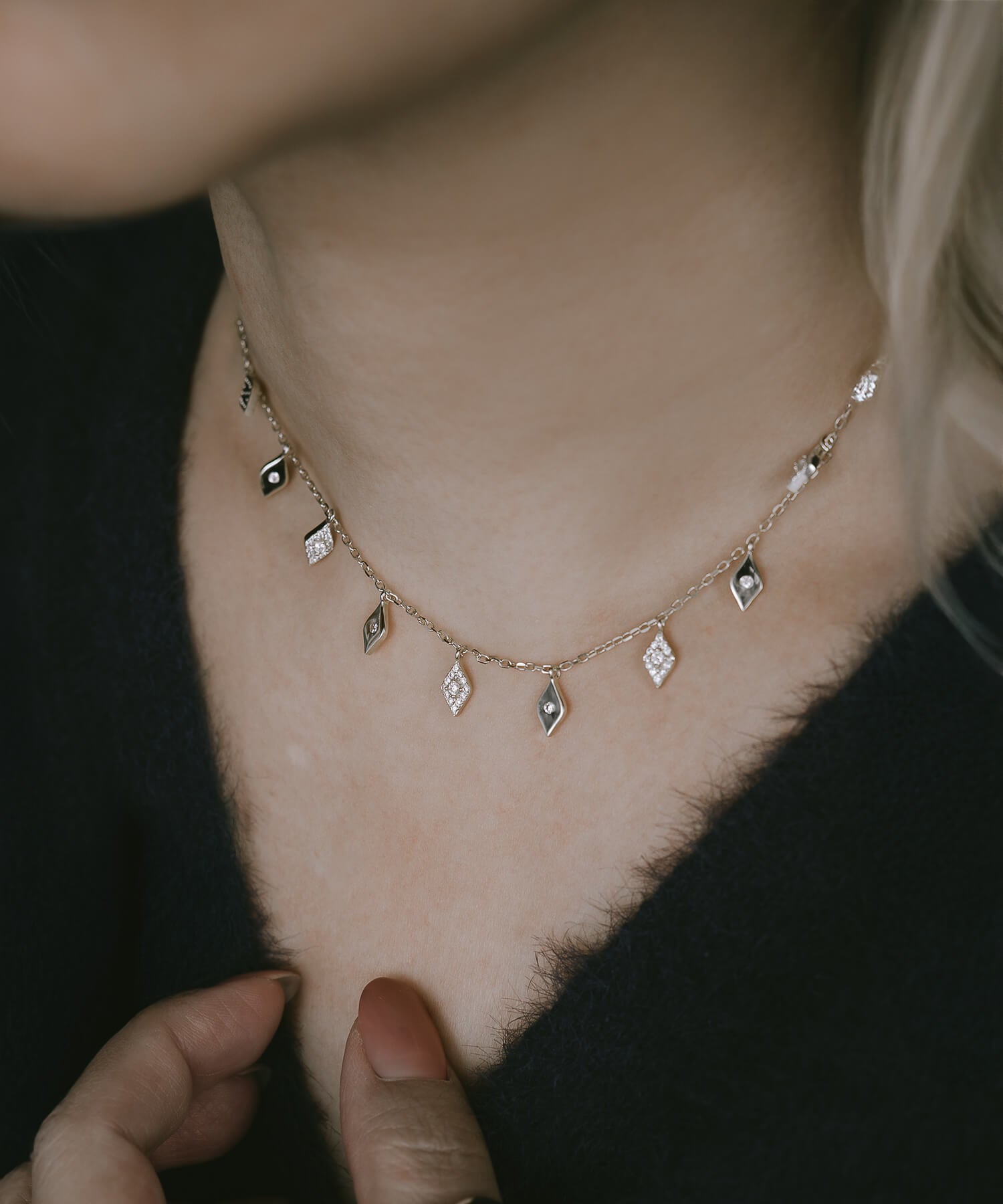 18K Gold Plated Sterling Silver Tinkle Choker Necklace | MIGELLA-DIA