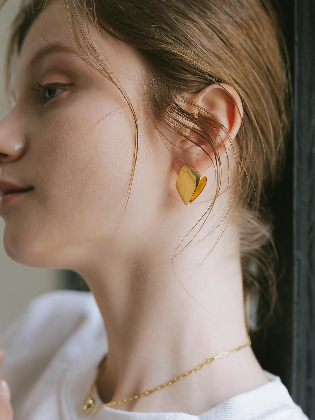 18K Gold Plated Sterling Silver Ribbonfold Earrings | MIRAVA