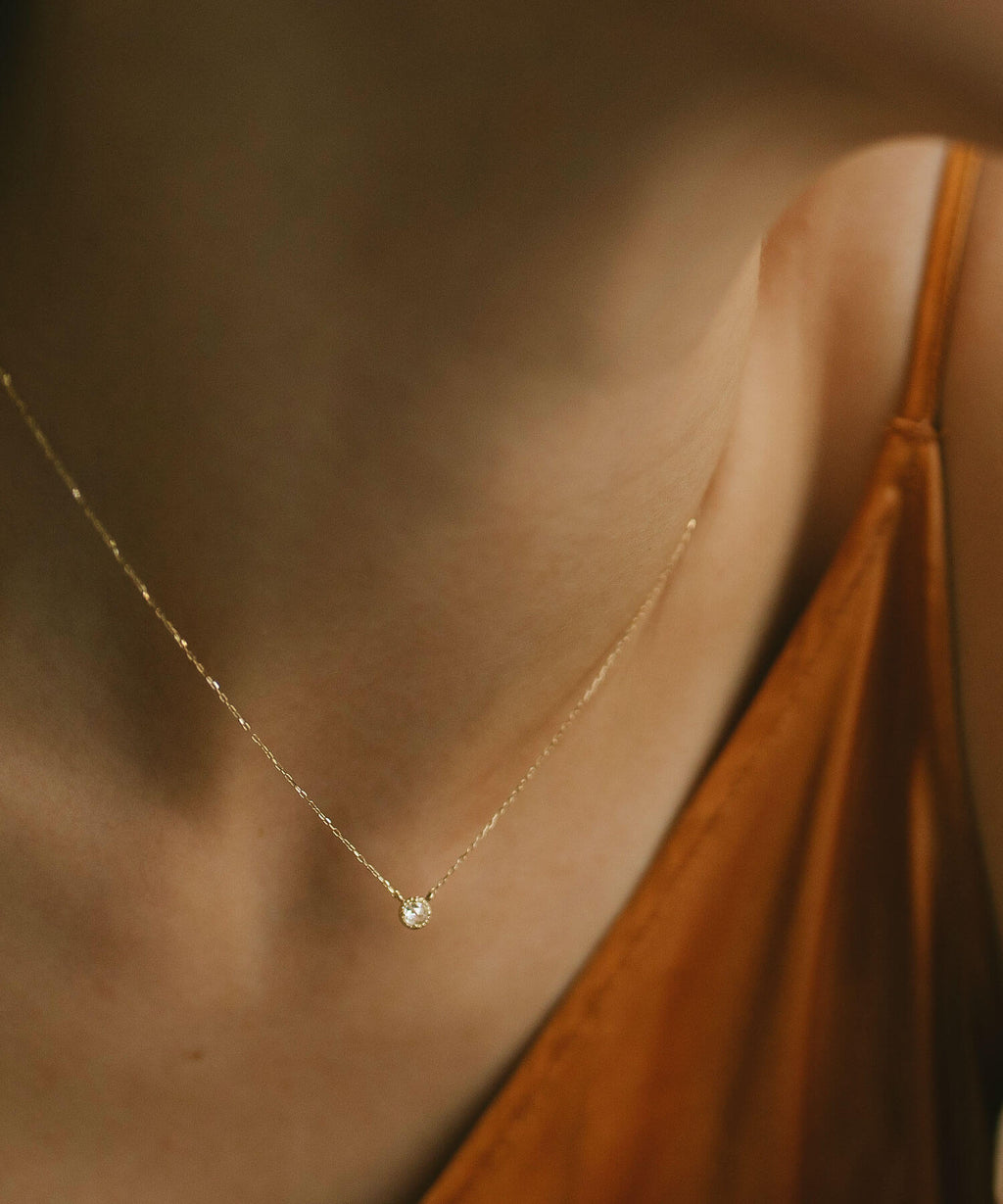 Dainty Round Diamond Necklace | ASTERI-VEGA