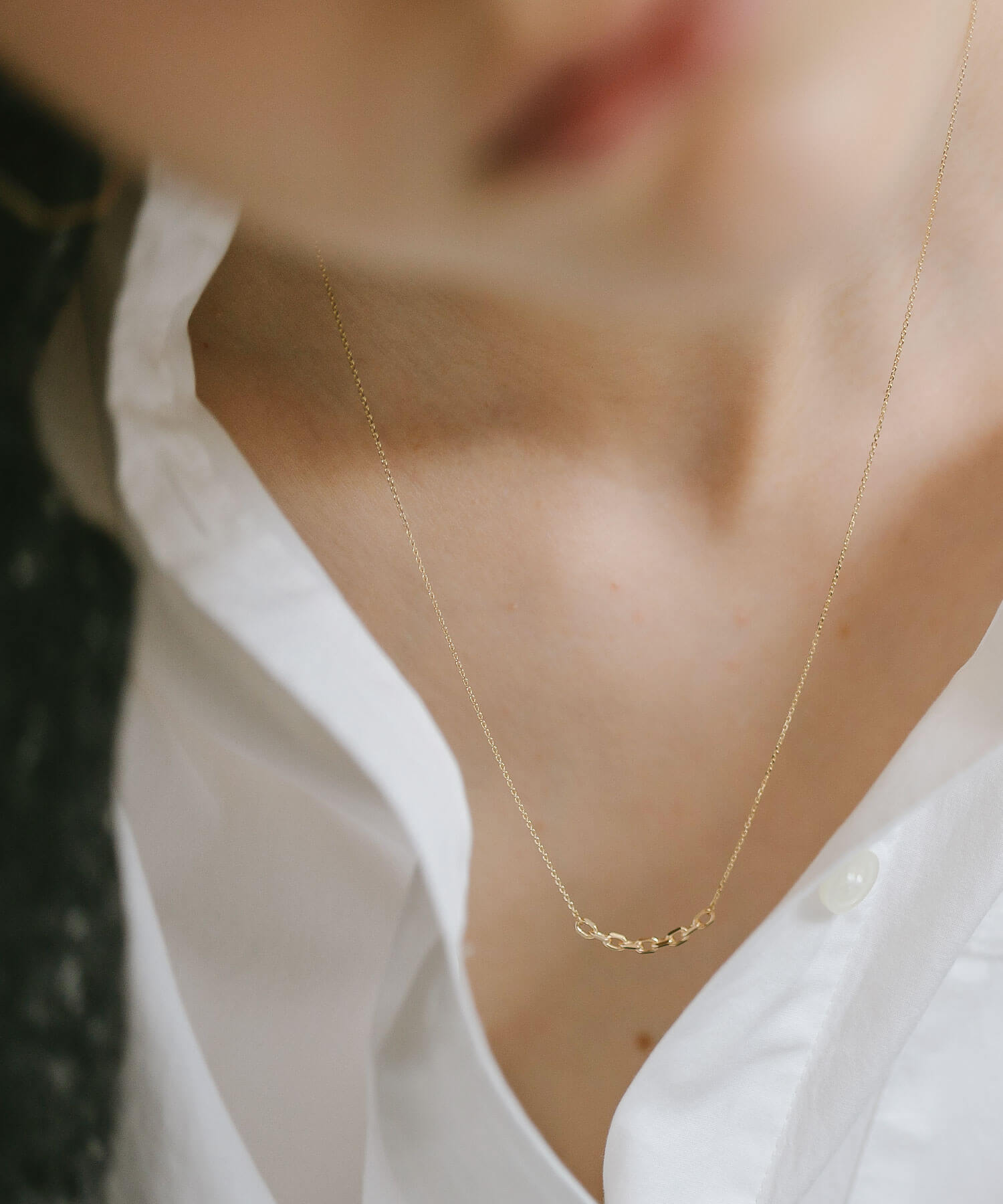 10K Gold Dainty Chain Link Necklace | KATENA