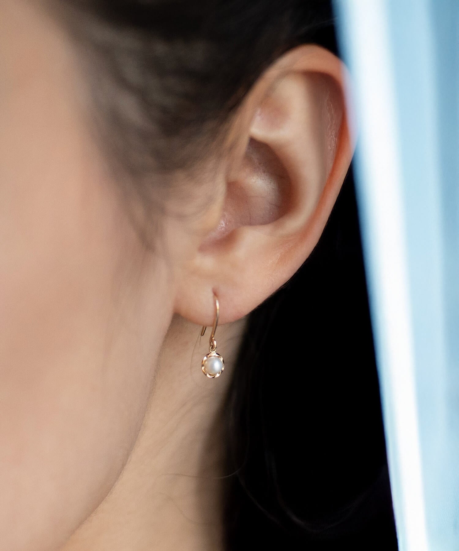 Twist Gold Pearl Earrings | PERLE-BB