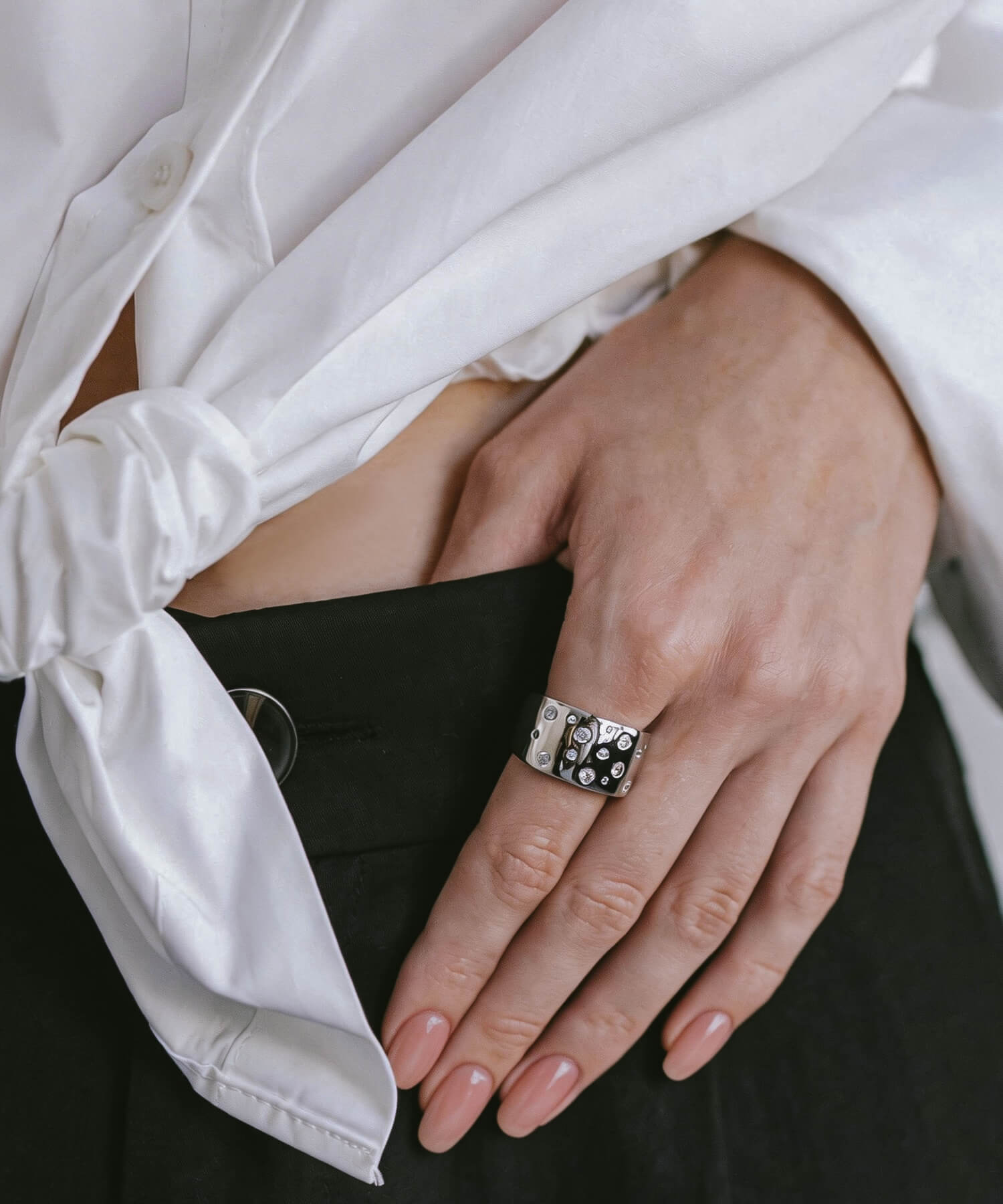 925 Sterling Silver Glint Wide Ring | MORANA