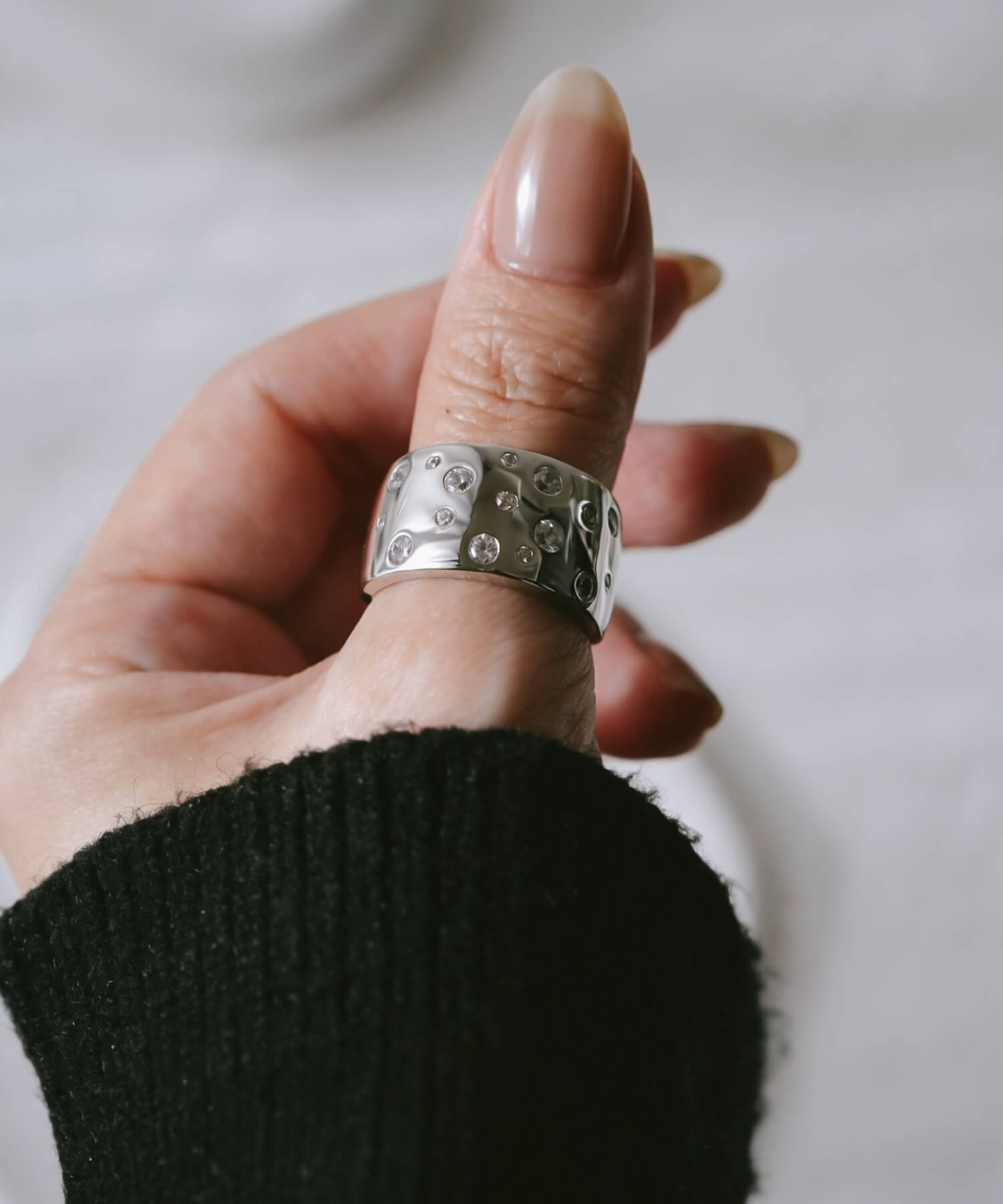 925 Sterling Silver Glint Wide Ring | MORANA