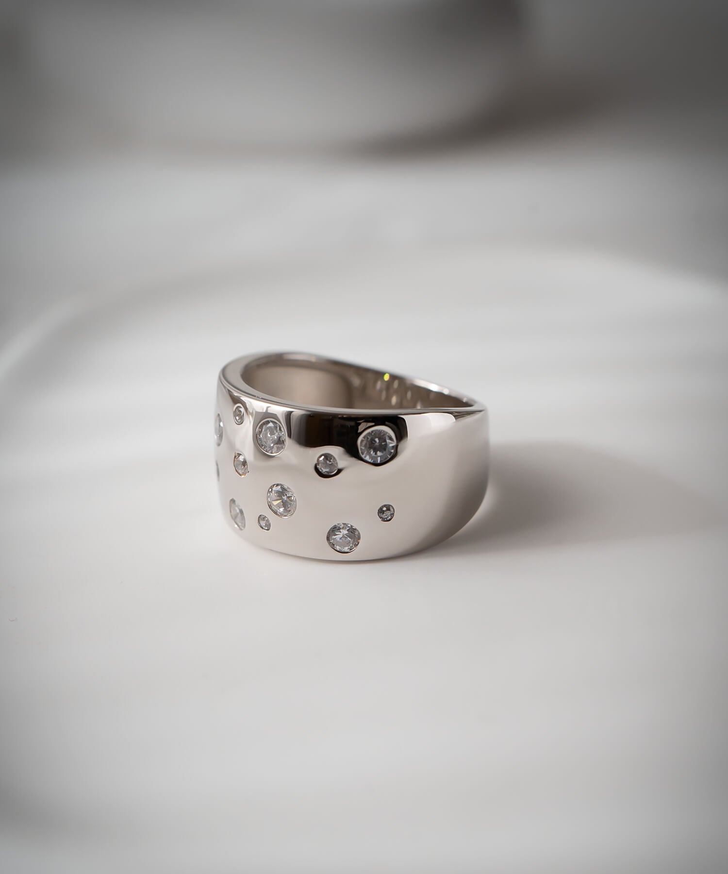 925 Sterling Silver Glint Wide Ring | MORANA