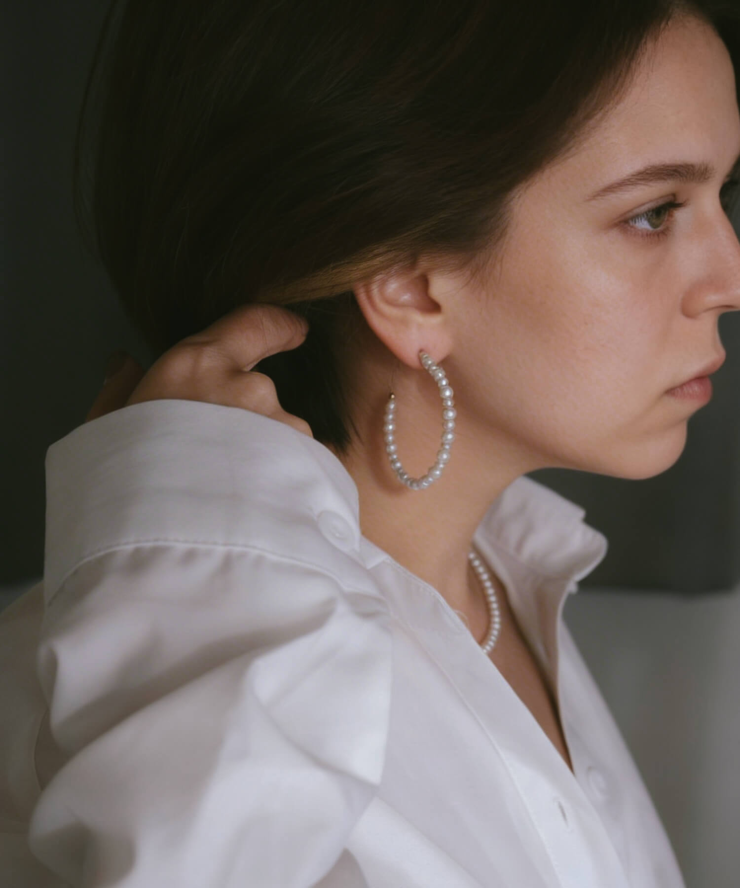 18K Gold Plated Sterling Silver Aperta Pearl Hoop Earrings | MUNE