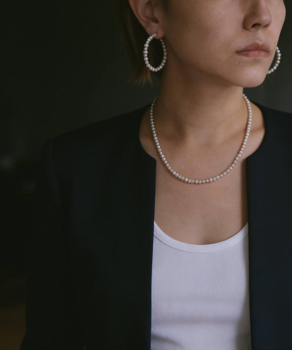 18K Gold Plated Sterling Silver Aperta Pearl Hoop Earrings | MUNE