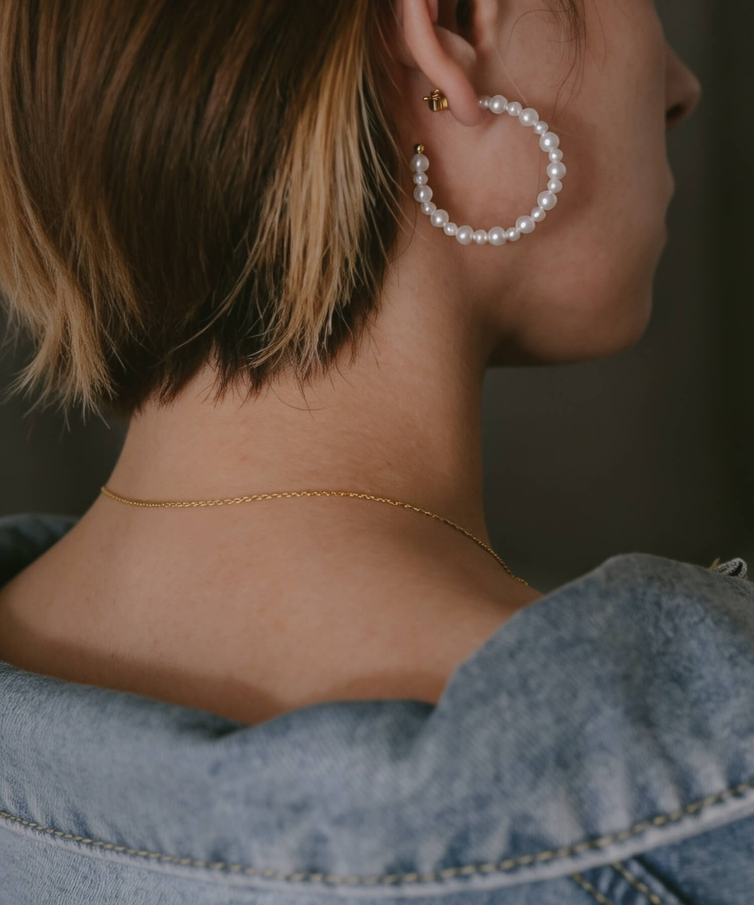 18K Gold Plated Sterling Silver Aperta Pearl Hoop Earrings | MUNE