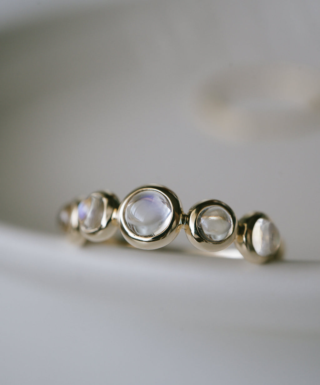 Blue Moonstone Ring | MYSTORA