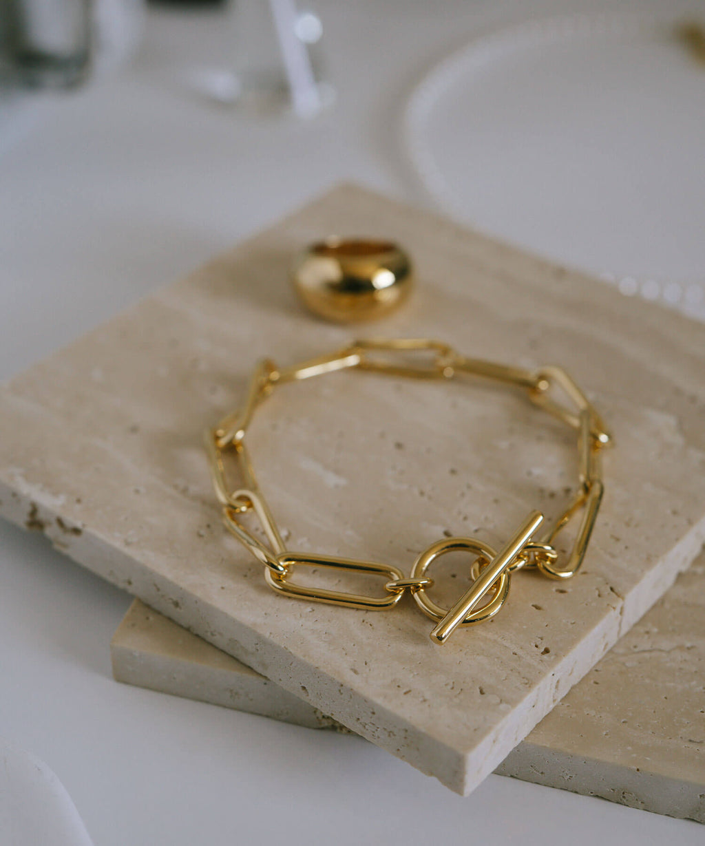 18K Gold Plated Sterling Silver Twisted Link Chain Toggle Bracelet | NERIO