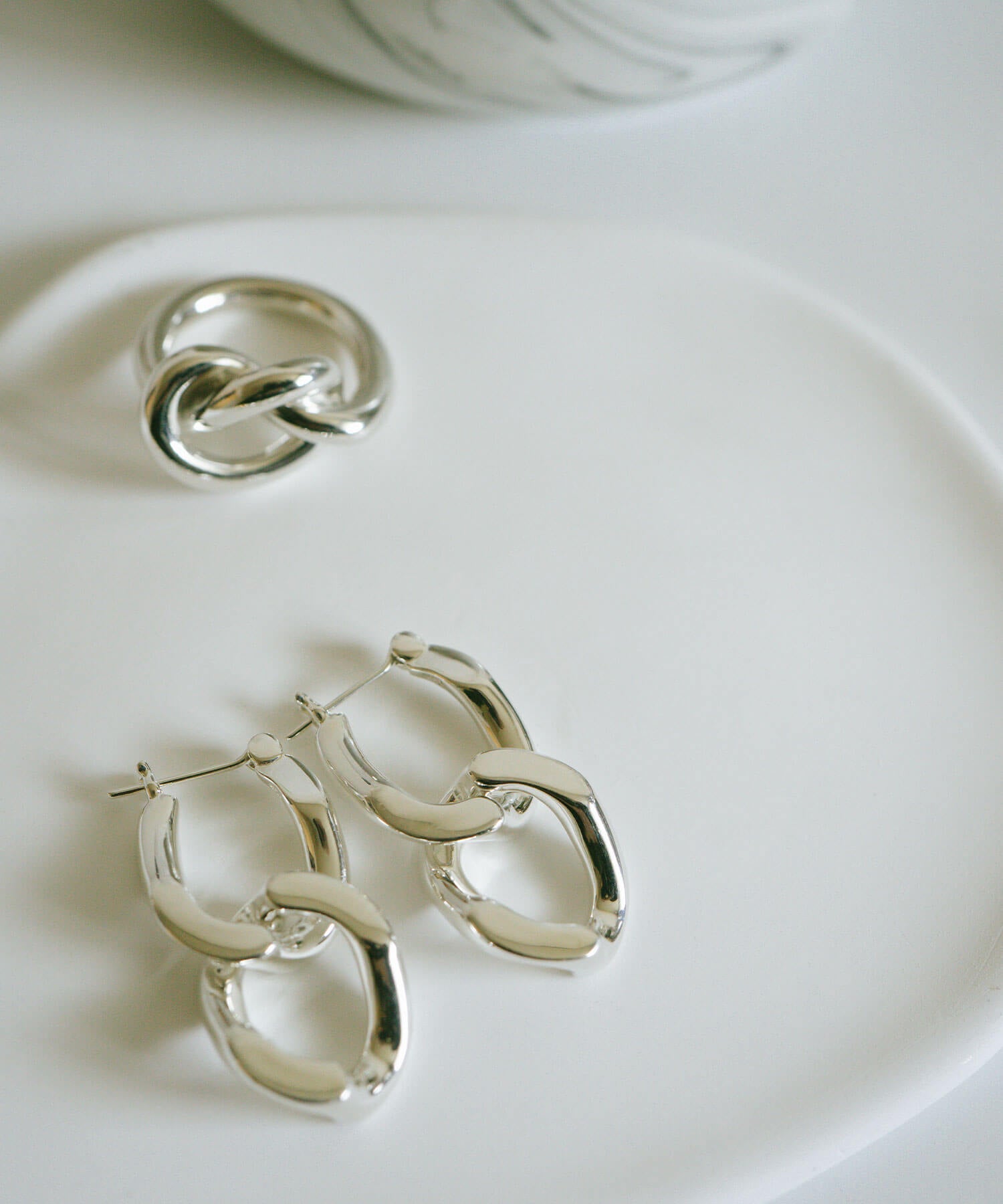 18K Gold Plated Sterling Silver Cunkey Chain Earrings | NEVIEN