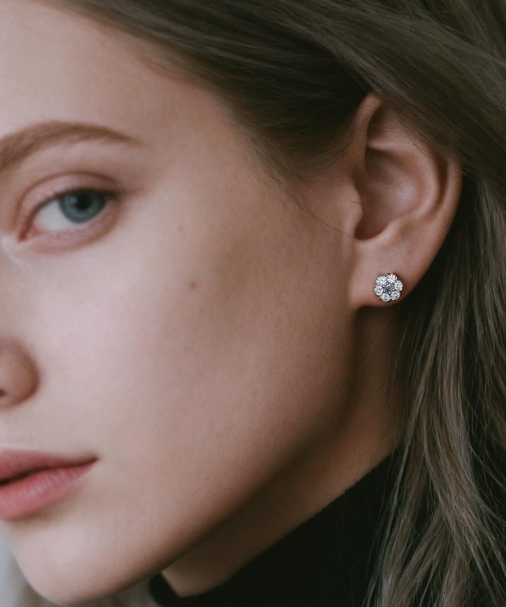 Aura Floral Diamond Earrings | NOELCA