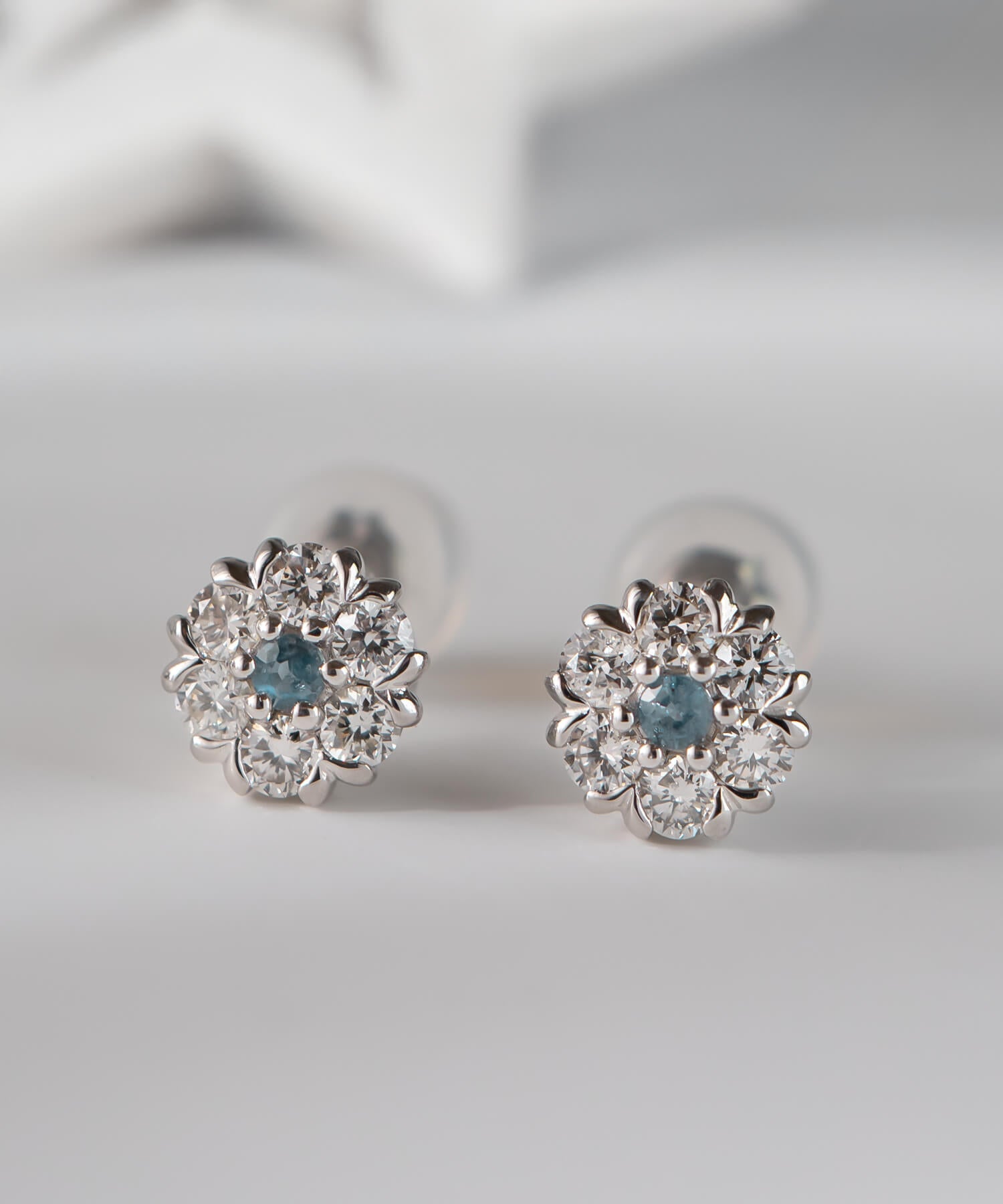 Aura Floral Diamond Earrings | NOELCA