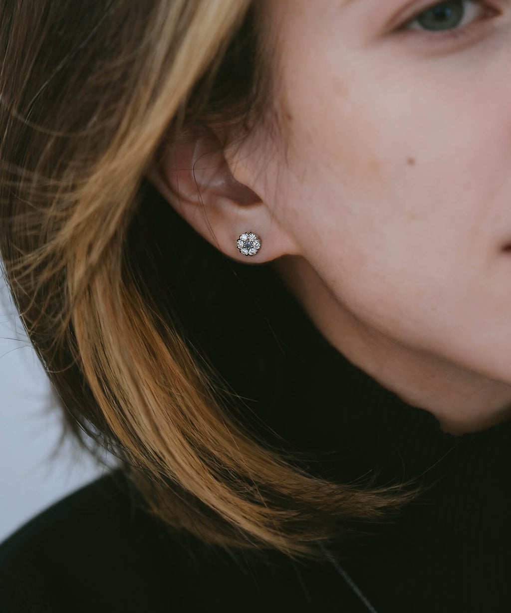 Aura Floral Diamond Earrings | NOELCA