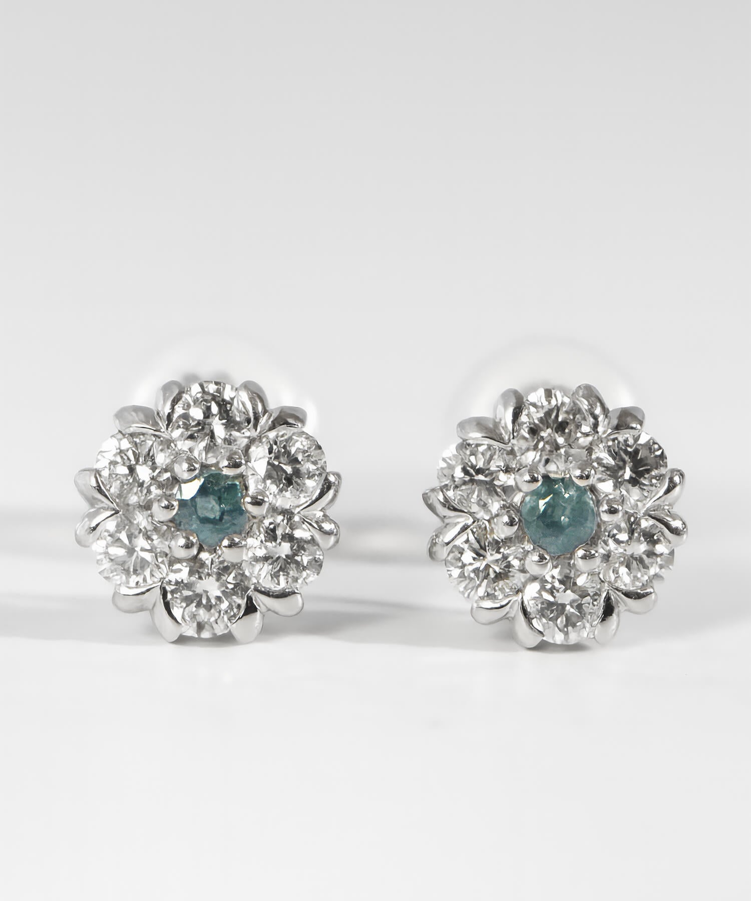 Aura Floral Diamond Earrings | NOELCA