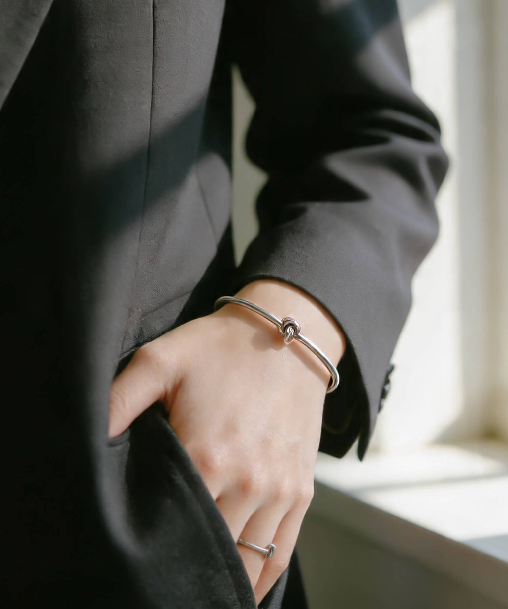 18K Gold Plated Sterling Silver Tight Knot Bangle | OBLIGA