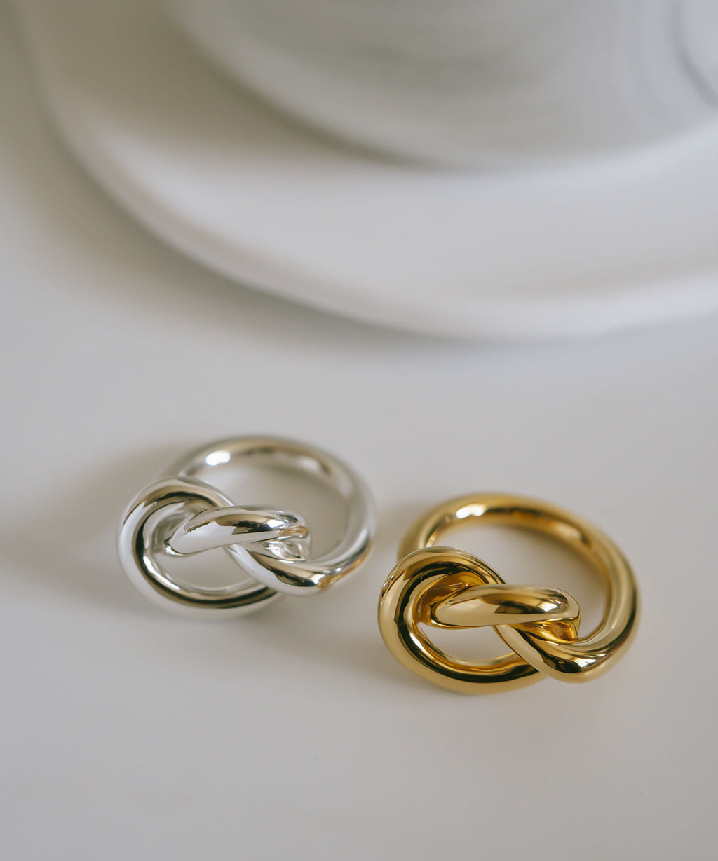 18K Gold Plated Sterling Silver Knot Ring | OBLIGA