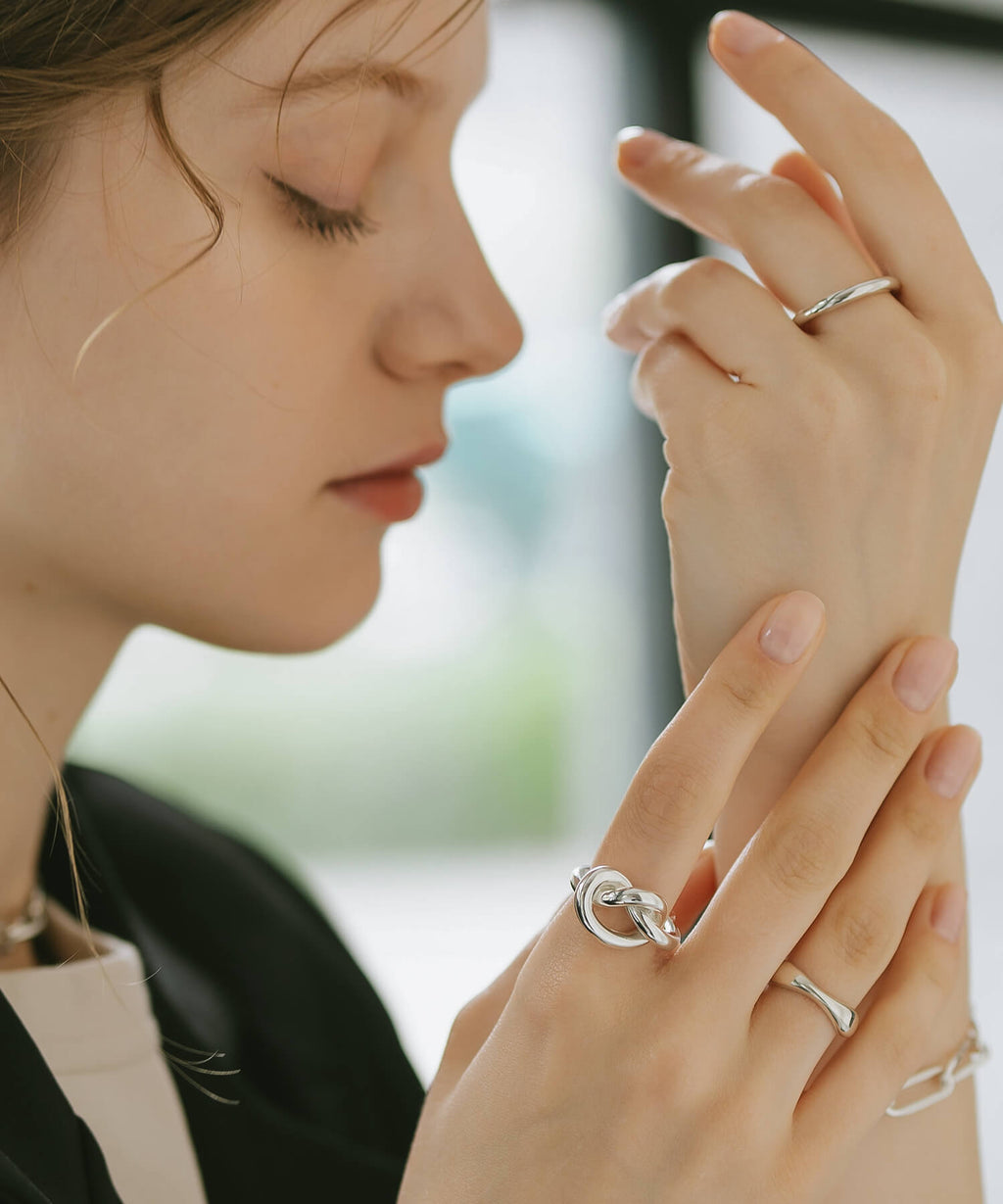 18K Gold Plated Sterling Silver Knot Ring | OBLIGA